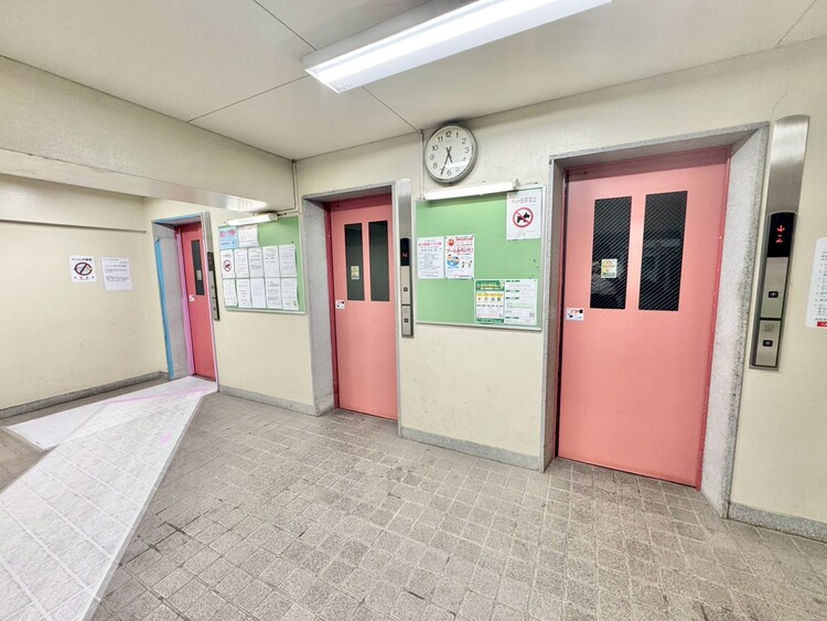 その他 エレベーター完備のため荷物が多くなっても安心。