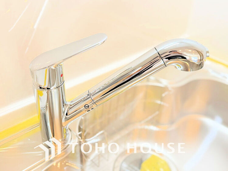 その他 浄水機が内蔵されている便利な水栓付きのシンクです