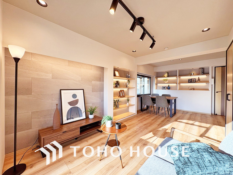 内装 家族みんなが爽やかに過ごせるように、光をたっぷり取り込んだLDK