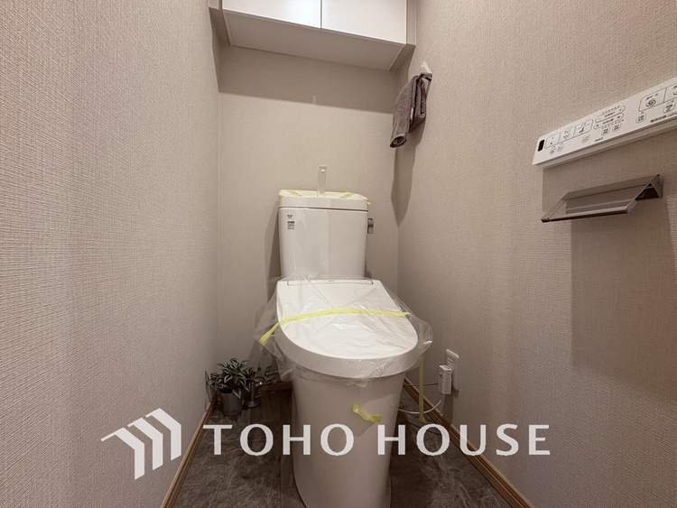 トイレ トイレには快適な温水洗浄便座付