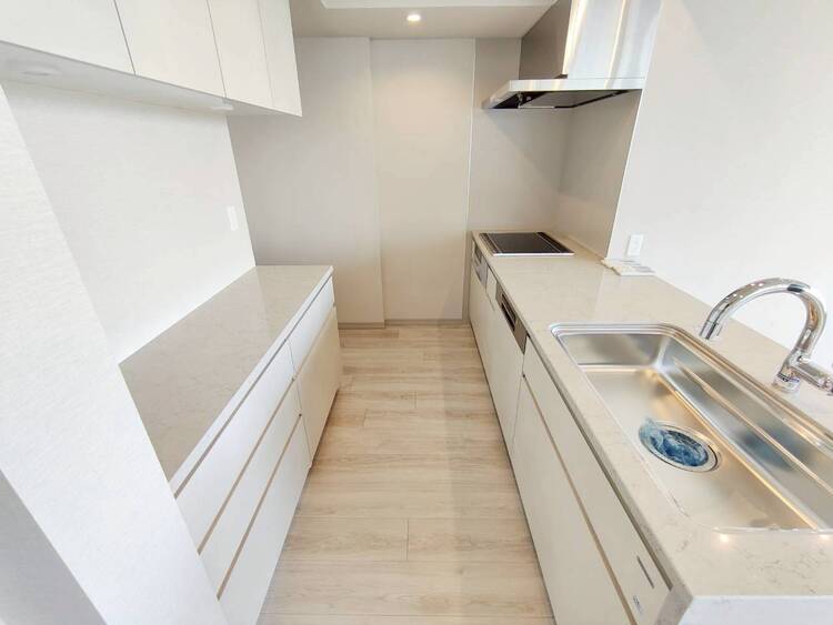 その他 使いやすくスタイリッシュなキッチン空間になっております。