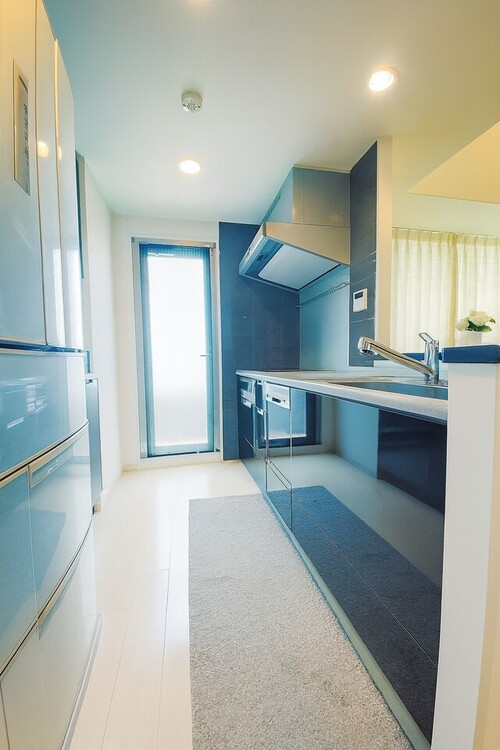 キッチン ※居住中の為家具を消す画像加工を施しております