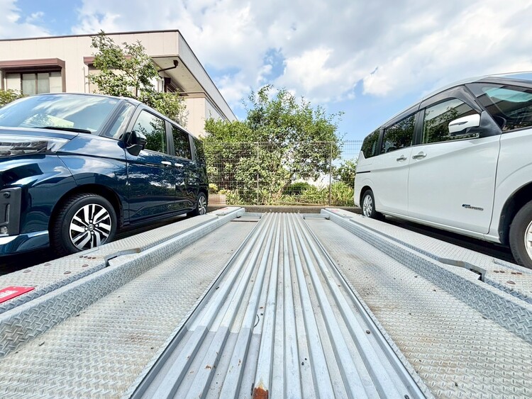 駐車場 本物件の駐車スペースです。車種制限のある場合もございますので、お気軽にお問い合わせくださいませ。
