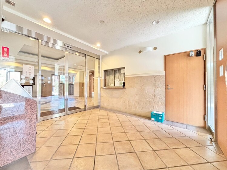 エントランス エントランスは、毎日の行き帰りで使う大事な空間です。