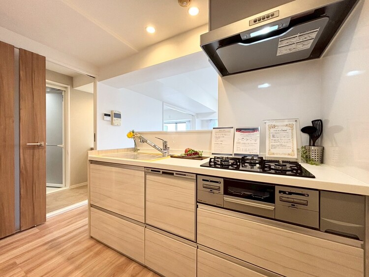 その他 開放感のあるキッチンスペース。調理をしながら、会話も弾みそうですね。