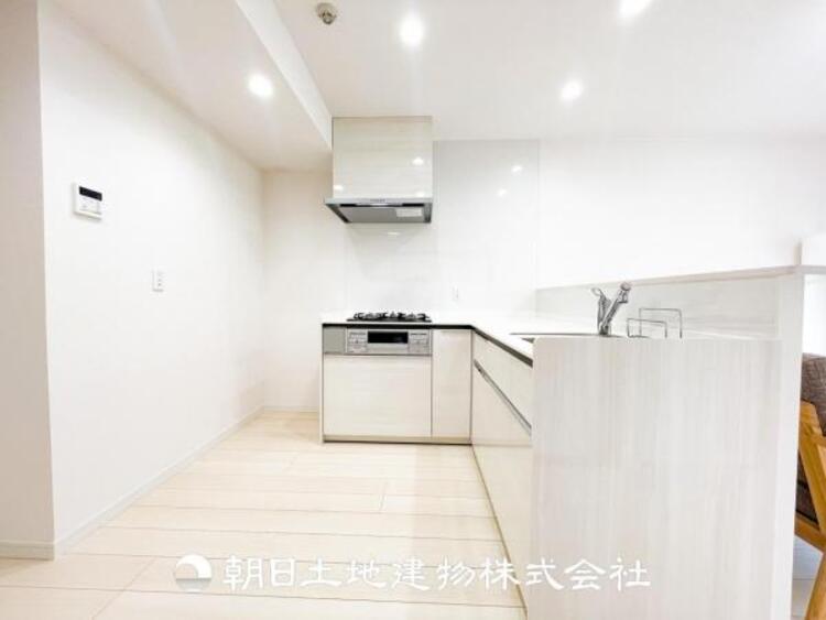 キッチン 快適な日常を支える機能性と強さがひとつになった自慢のキッチンです。