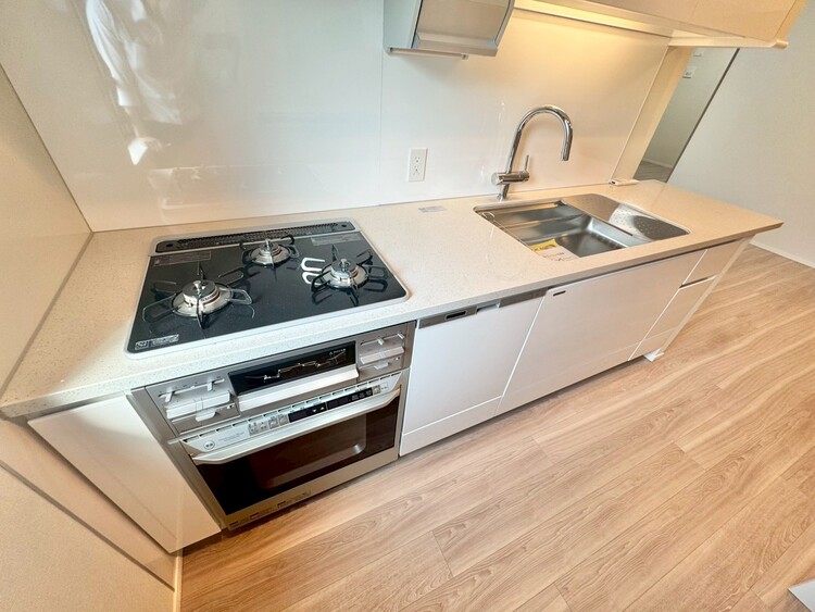 その他 使いやすくスタイリッシュなキッチン空間になっております。