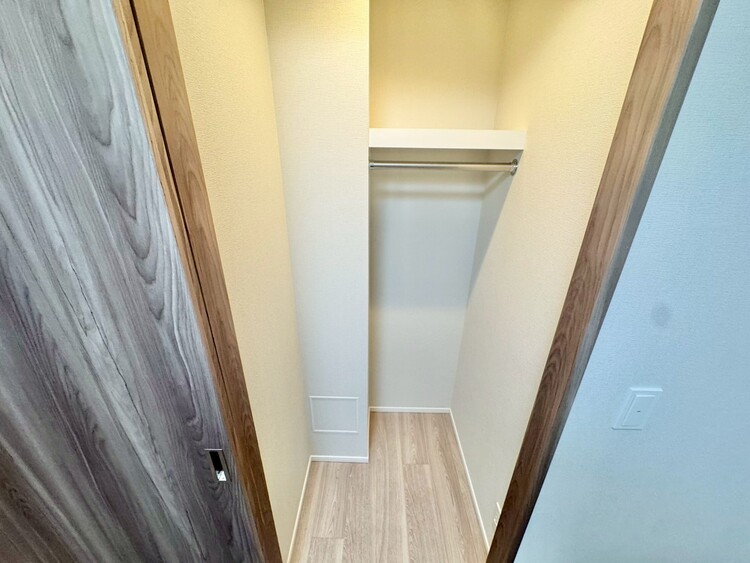 その他 家電やスーツケース、ストック品など何でも片付く嬉しい空間です。