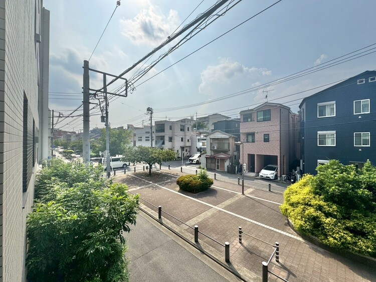 その他 眺望や窓からの景色が良いと、家で過ごす時間も快適です。