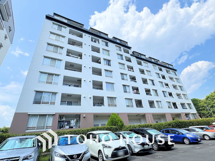 外観 〜緑豊かな港北ニュータウンエリア内〜3階・南東向き・収納スペース充実〜