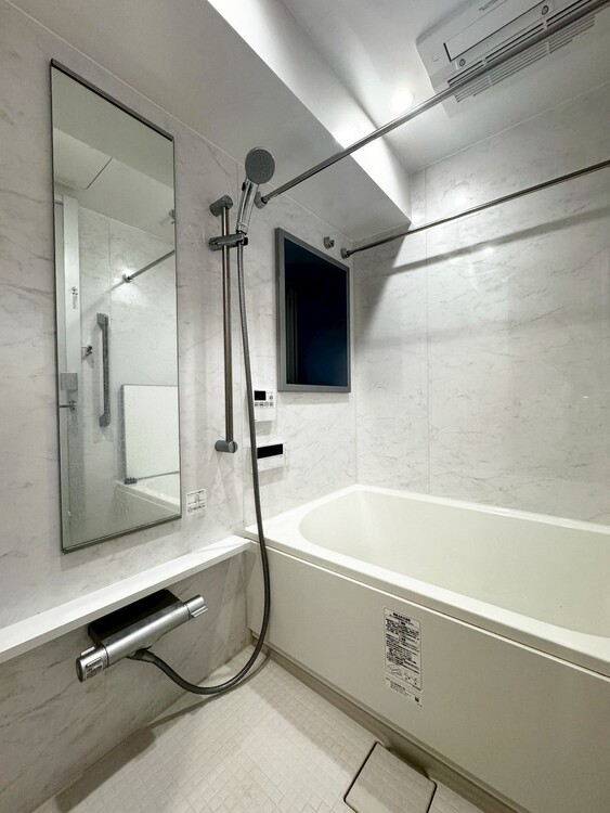 その他 十分な広さの脱衣所。