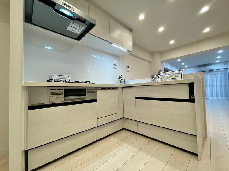 その他 使いやすくスタイリッシュなキッチン空間になっております。