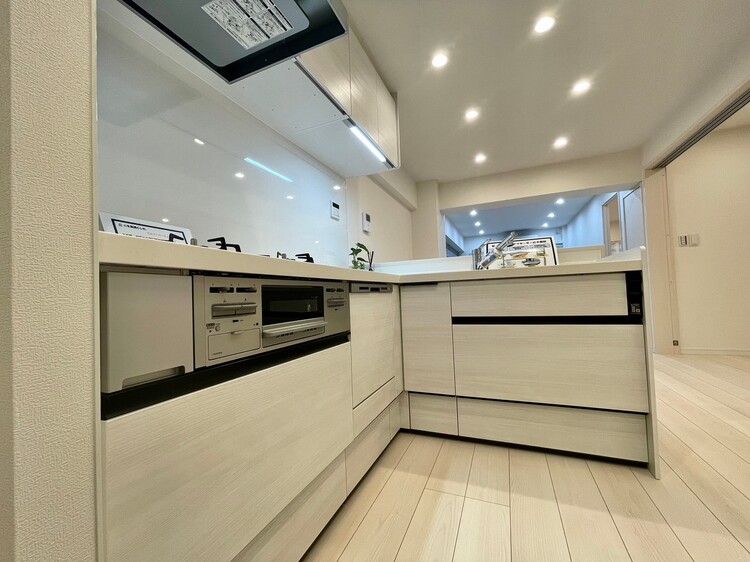 その他 開放感のあるキッチンスペース。調理をしながら、会話も弾みそうですね。