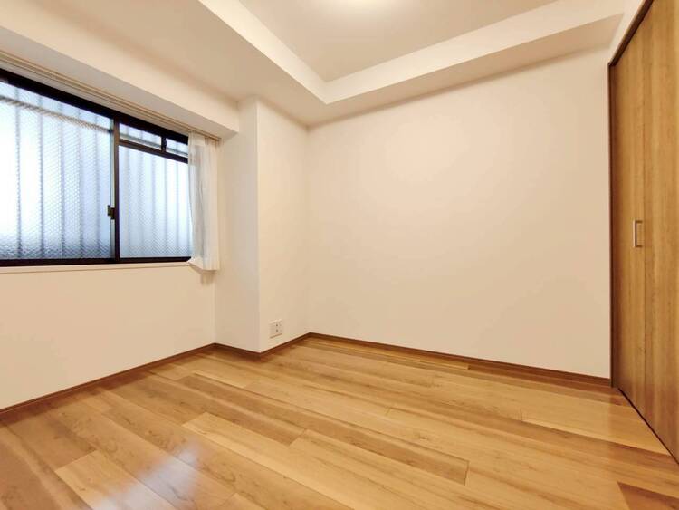 子供部屋 清かで艶やかな時間をもたらしてくれる室内です。