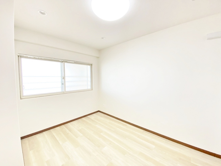 その他 清かで艶やかな時間をもたらしてくれる室内です。