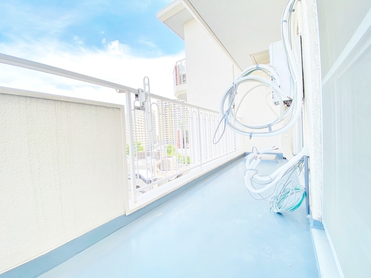 その他 朝の澄んだ空気や、夕方に吹く清々しい風を感じられるバルコニー。