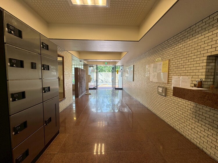 その他 館内は静寂な中が保たれており、管理が行き届いている印象を受けました。