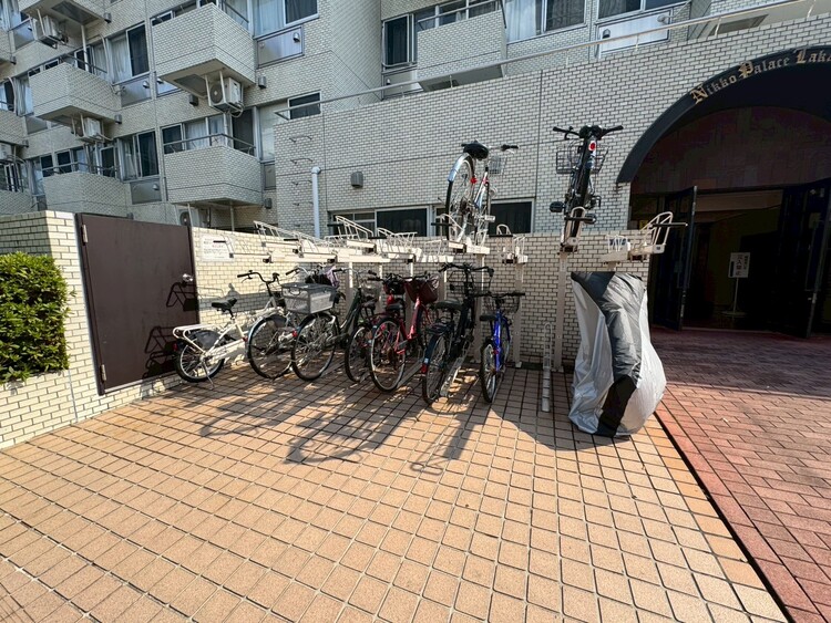 その他 駐輪場も綺麗に整頓されています。※空き状況は都度ご確認下さい。