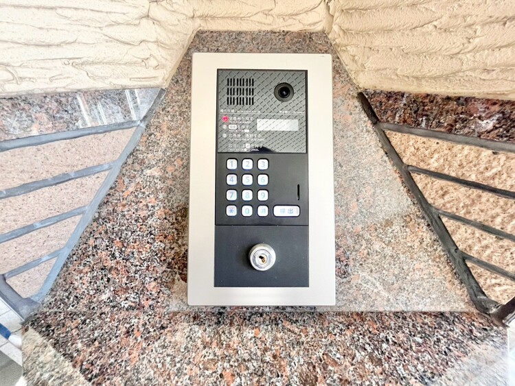 その他 オートロックついていますので、セキュリティ面でも安心です。