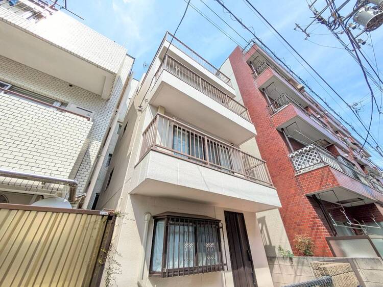 その他 飽きのこないシンプルモダンな外観です。