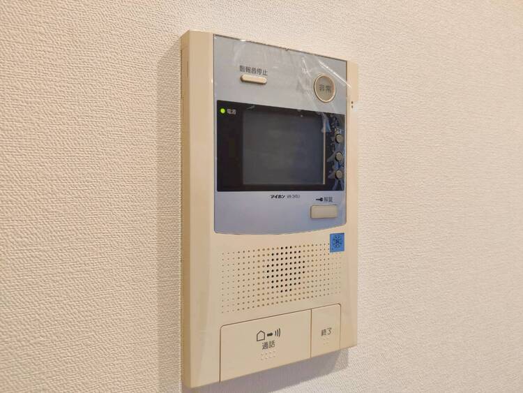その他 誰が来てもわかる様にモニター付きインターホンを設置。