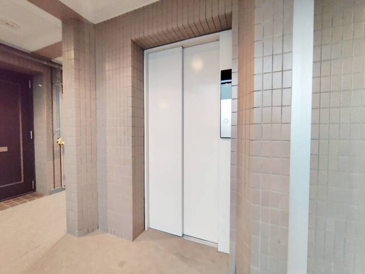 その他 エレベーター完備のため荷物が多くなっても安心。