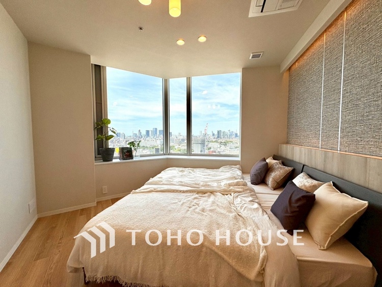 内装 【PRIVATE ROOM】◆属毛離裏◆子は父を手本とし、母に愛育されて成長する。家族の深い繋がり。いつまでも大切にしたい。