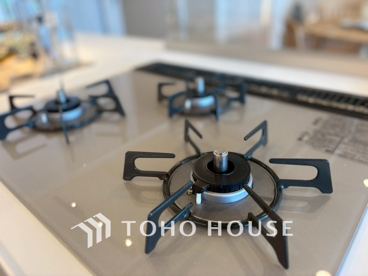 キッチン 【KITCHEN】◆家族のおはよう◆の声を笑顔で迎えてあげられるシステムキッチン。朝ごはんが楽しみでちょっと早起きしたくなるんです。