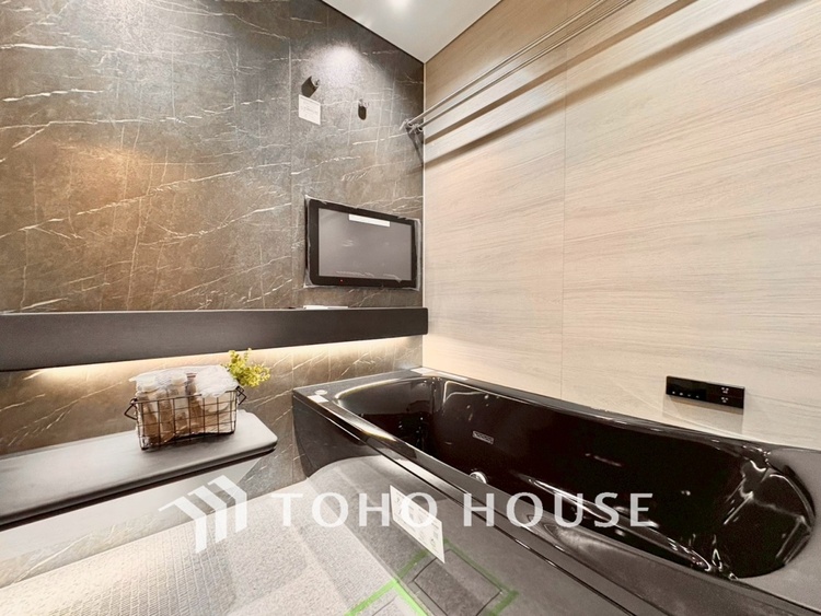 風呂 【BATHROOM】◆プライベートな空間◆simpleだからrelaxできるんです。こころもからだもキレイさっぱり。