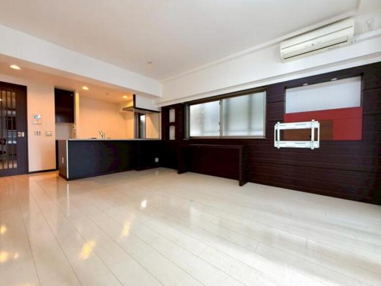 居間 家の良し悪しだけではなく周辺環境も重要なポイントとなります！ご案内時に周辺環境もご案内いたします！