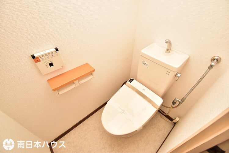 その他 【トイレ】温水洗浄便座機能付きのトイレです！ハウスクリーニング済みで綺麗な状態です♪