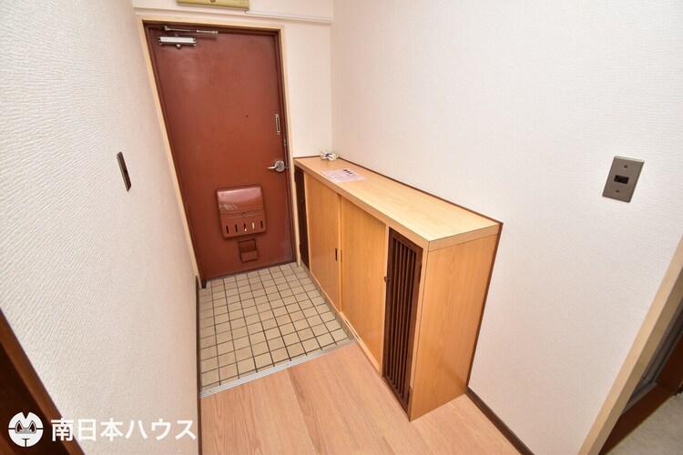 玄関 【玄関】シューズボックス付きです！