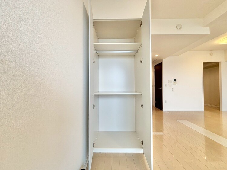 収納 暮らし心地を大きく左右する収納を、適材適所に配置し使い勝手を考慮しました。