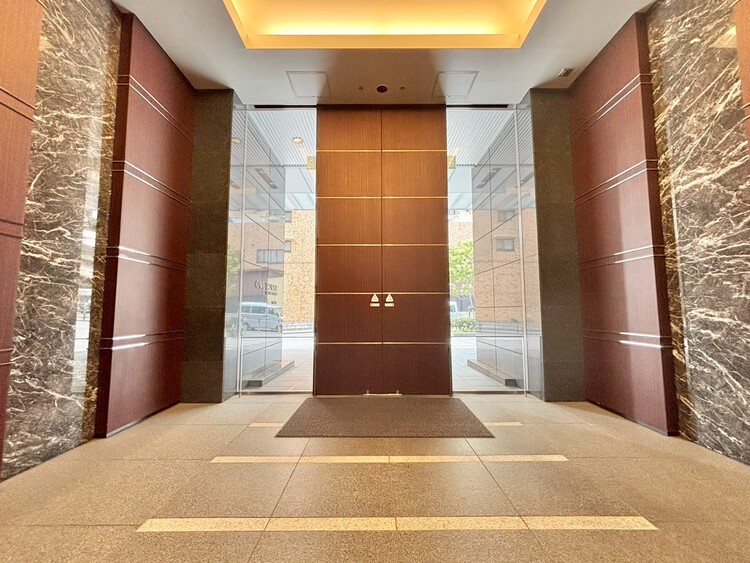 エントランス エントランスは、毎日の行き帰りで使う大事な空間です。