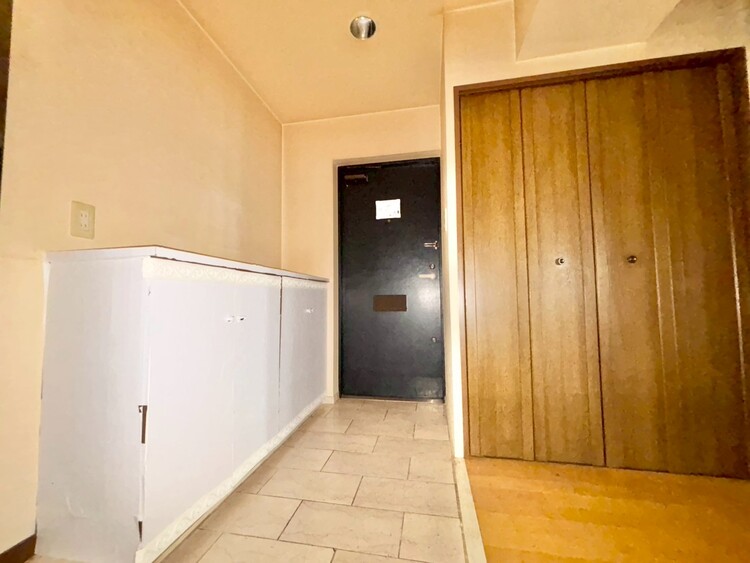 玄関 シューズボックスを完備した玄関です。