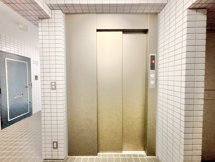 その他 エレベーターの管理も、きちんと行き届いてます。