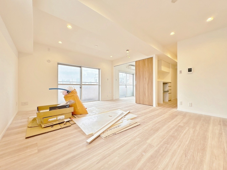 居間 豊かな居住性と、安心感を満たすクオリティが見事に調和した住空間。