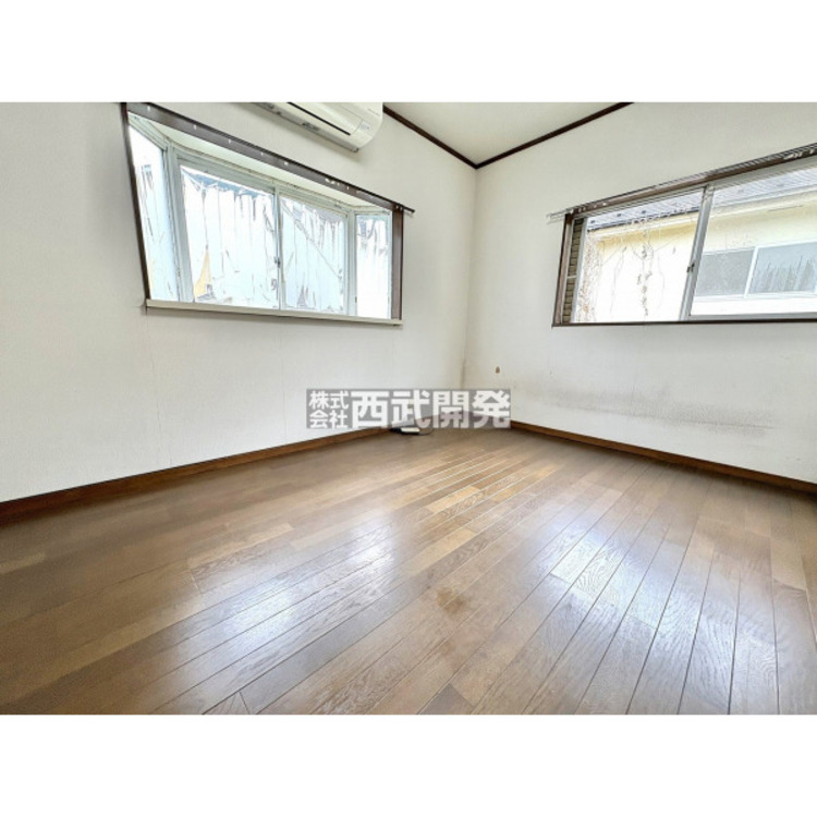 内装 6帖とゆとりある広さの洋室。