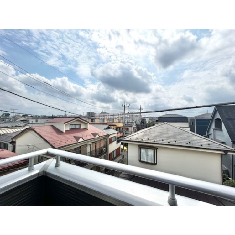 その他 3階バルコニーからの眺望は良好です。