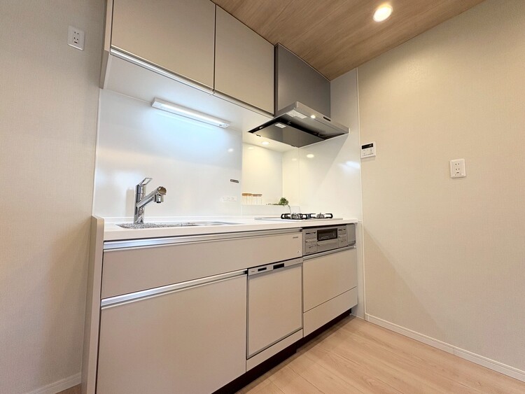 その他 使いやすくスタイリッシュなキッチン空間になっております。