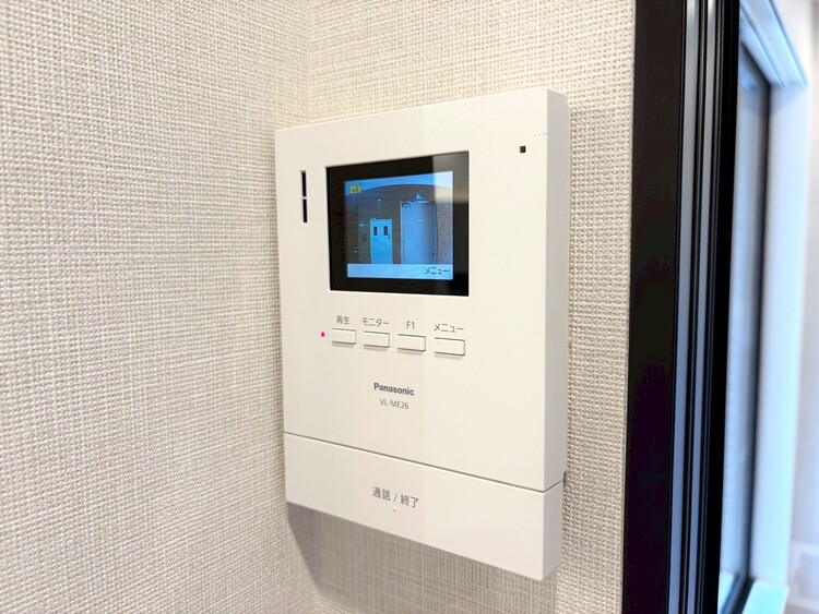 その他 誰が来てもわかる様にモニター付きインターホンを設置。