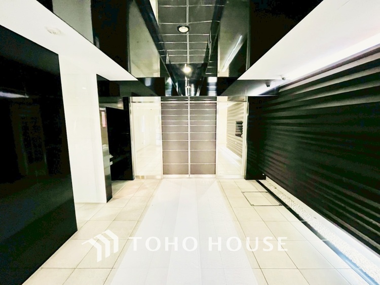 外観 陽だまりに満ちたくつろぎの空間を演出します。季節なのかを実感する。