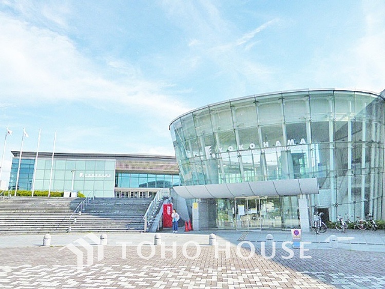 周辺 横浜国際プール　距離1100ｍ