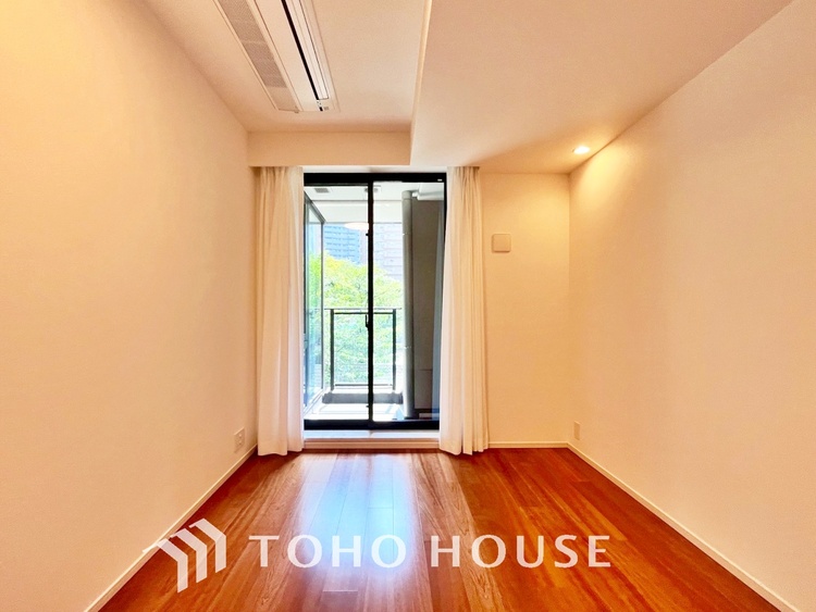 内装 【PRIVATE ROOM】◆快適◆な暮らしに不可欠な収納スペース。快適さとともに思い出も詰まっていく。