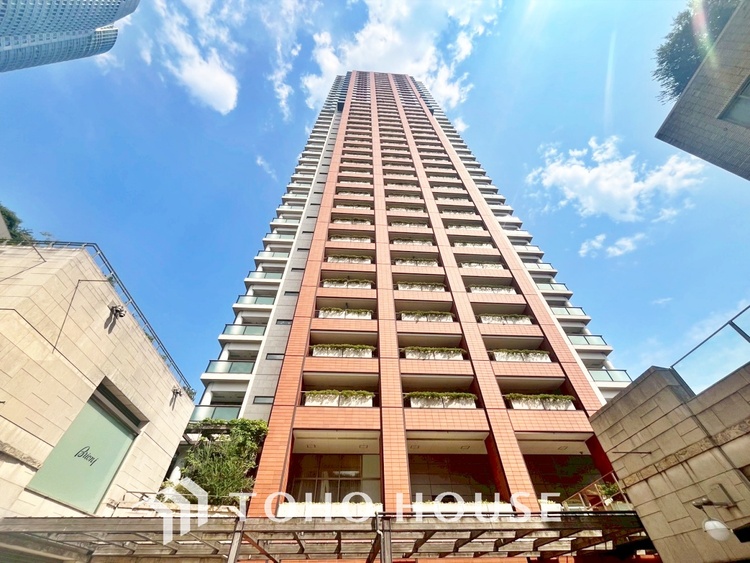 外観 【APPEARANCE】◆ここが居場所◆家族みんなが集うこの場所で、あなただけのＳＴＯＲＹを。あなたが笑い、家族が笑い、幸せが溢れる夢のような毎日を。