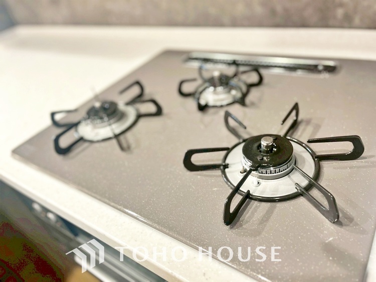 キッチン 【KITCHEN】◆家族のおはよう◆の声を笑顔で迎えてあげられるシステムキッチン。朝ごはんが楽しみでちょっと早起きしたくなるんです。