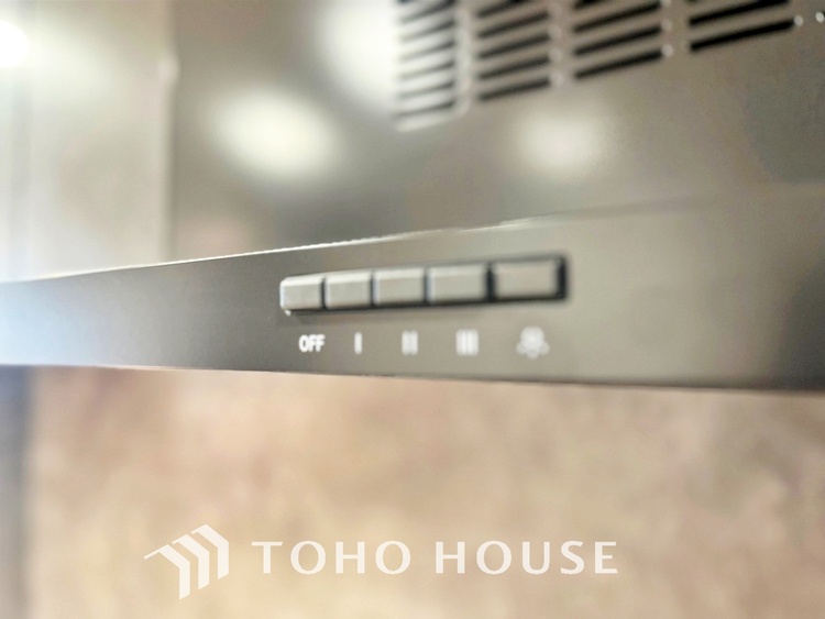 その他 【KITCHEN】◆開放的◆後片付けが楽なシステムキッチン。収納スペースの充実！