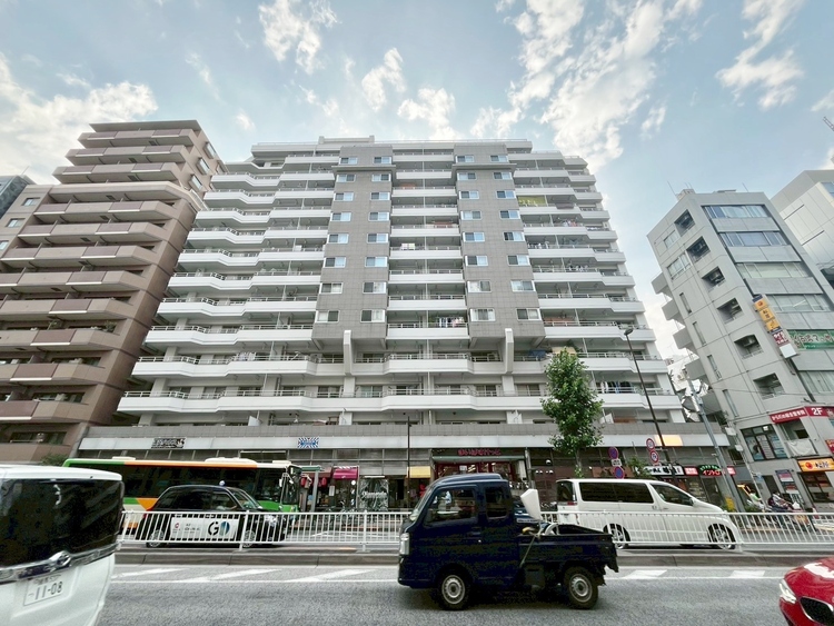 外観 資料には掲載していない情報が、現地にはたくさんあります。是非一度、現地をご確認ください。