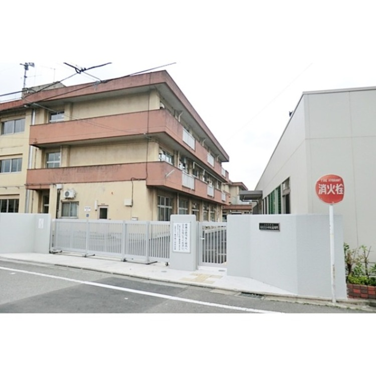 周辺 西東京市立東伏見小学校(約650m)