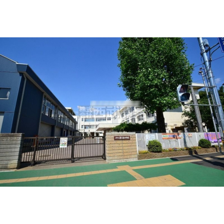 周辺 藤久保小学校(約850m)